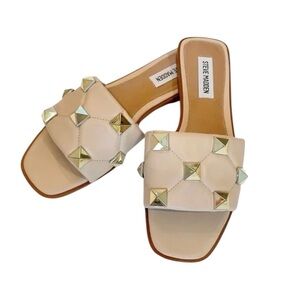 Steve Madden Beige Studded Sandals Size 8